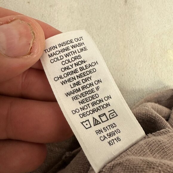 Maurices Womens Brown Long Sleeve Lace Detail Top Size Small Lightweight Soft - Picture 6 of 6